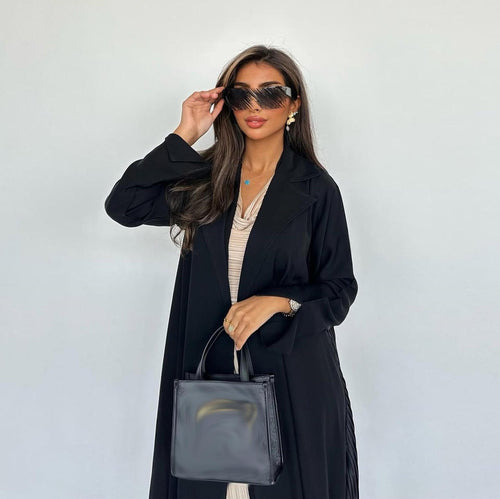 Abaya Dubaï Noor noire vue de détail